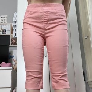 Sound/Style Lucy Pull on Slimmer Capri Pants Size M